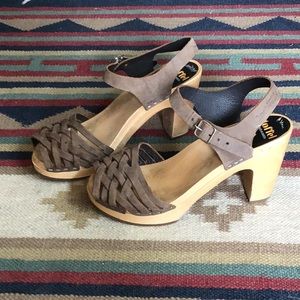 Swedish Hasbeens Shoes - Gray Swedish Hasbeen Sandals Swedish Hasbeens Shoes - Gray Swedish Hasbeen Sandals